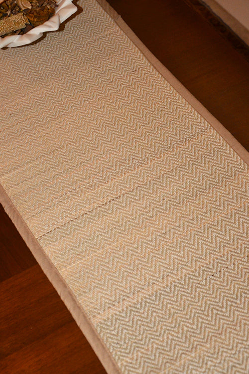 Madurkathi Chevron Table Runner Fawn