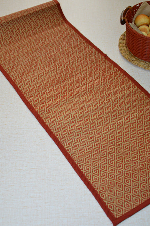 Madurkathi Diamond Table Runner Maroon