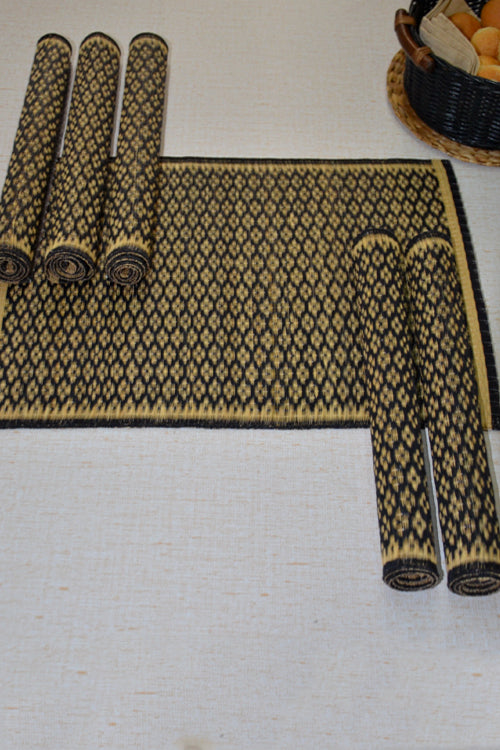 Masland Placemats Black Natural (Set of 6)