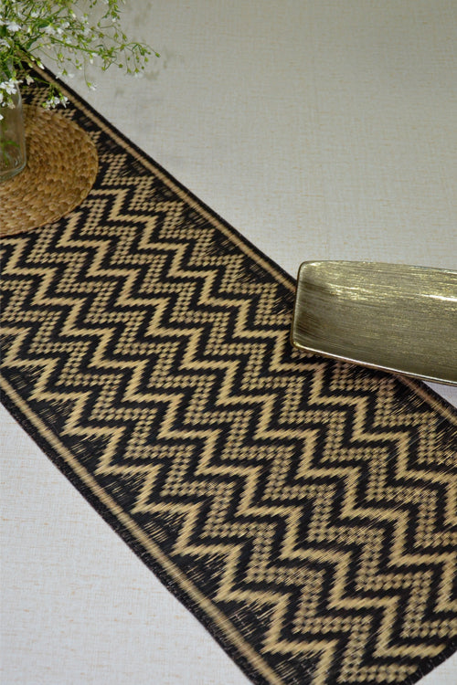 Masland Table Runner Black Natural