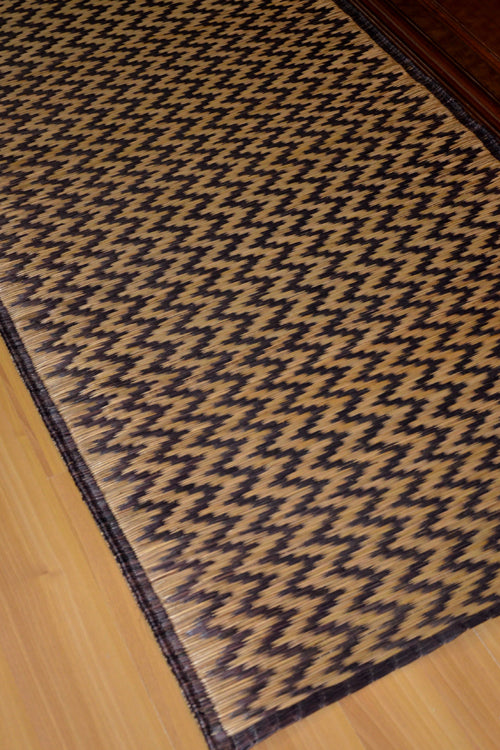 Madurkathi Chevron Floor Mat Charcoal Natural (3ft x 6ft)