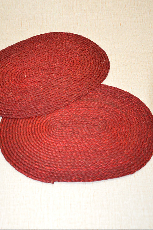 Sabai Grass Oval Placemats Red (Set of 2)