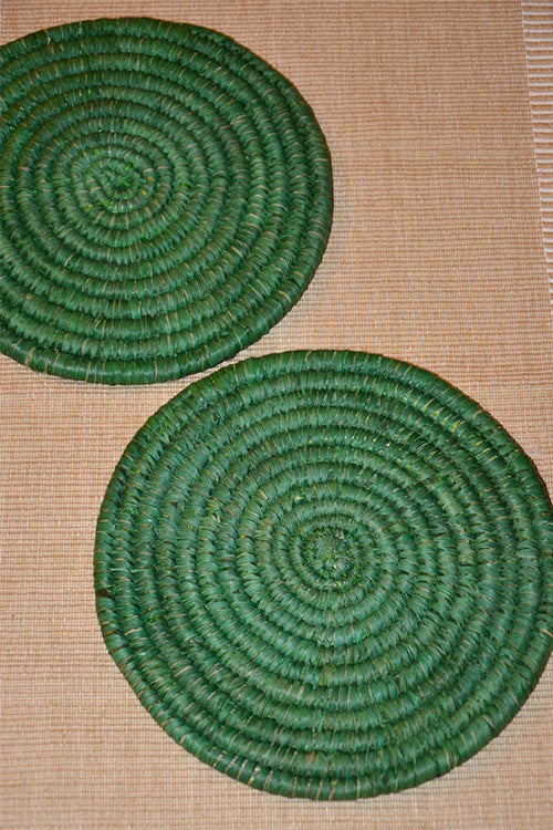 Sabai Grass & Palm Trivets Green (Set of 2)