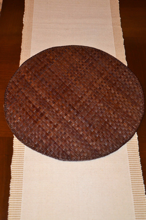 Screw Pine Round Mat Brown