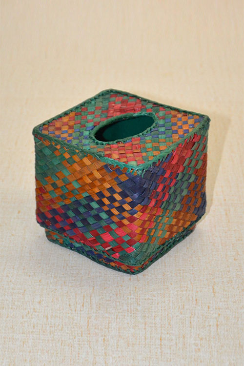 Screw Pine Boutique Tissue Box Bahar
