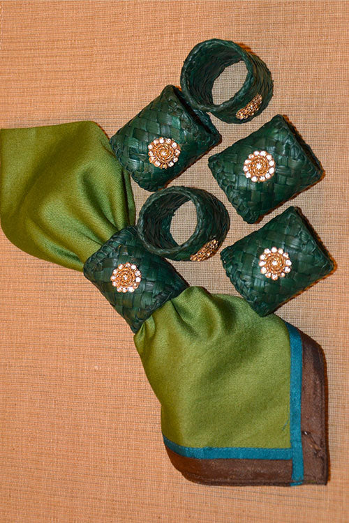 Screw Pine Napkin Rings Green (Set of 6)