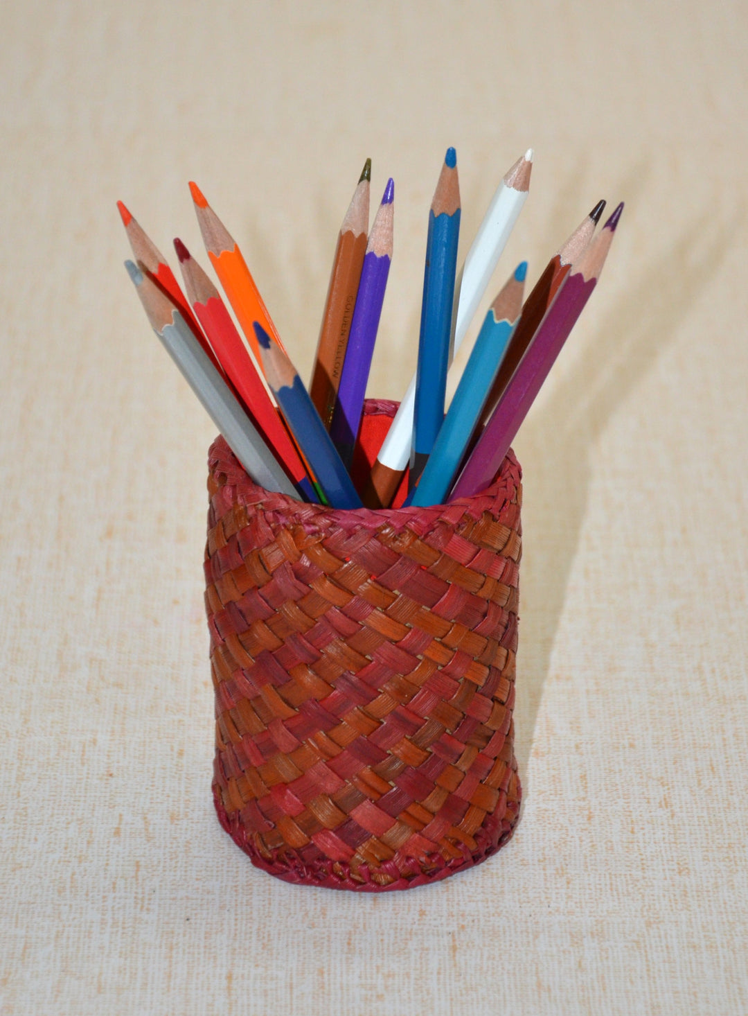 Screw Pine Pen Holder Red Orange