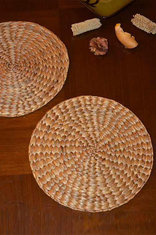Water Hyacinth Round Trivets Natural 9inch (Set of 2)