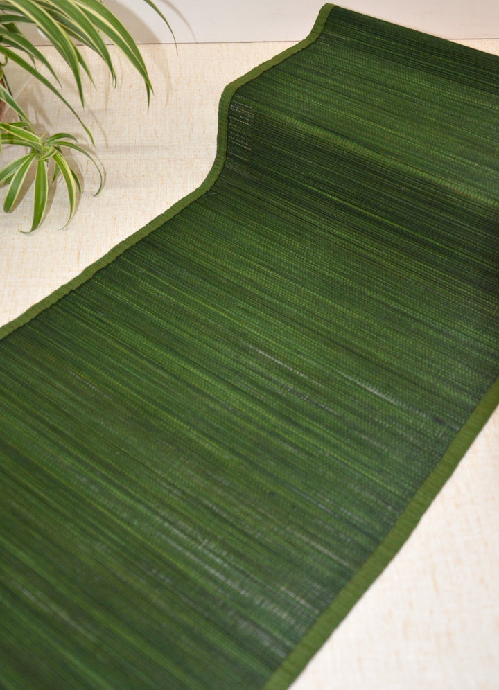 Bamboo Table Runner Plain Medium Seaweed