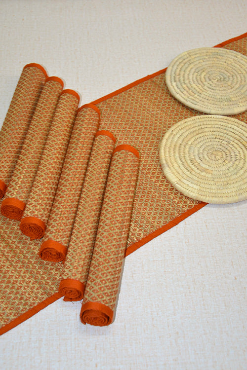 Madurkathi & Sabai Dining Gift Set Orange (Set of 9)