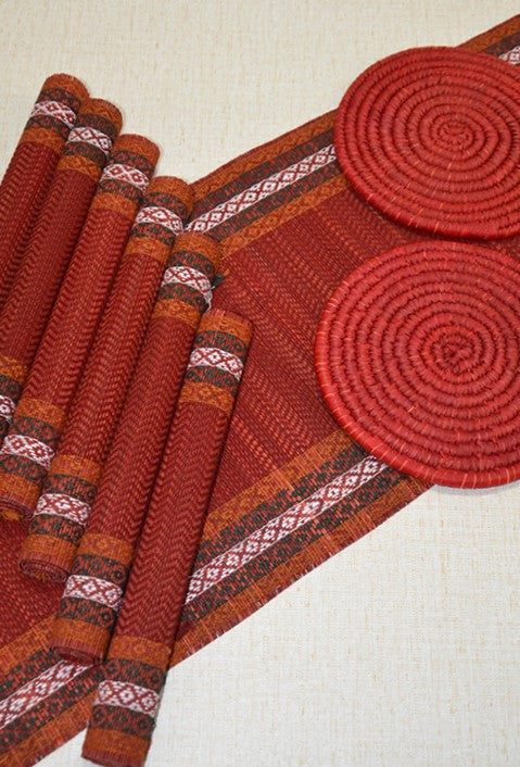 Madurkathi & Sabai Dining Gift Set (Maroon)