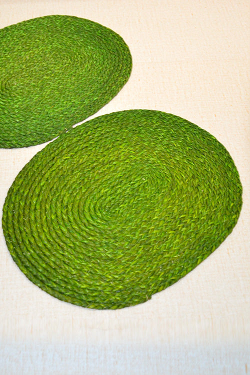 Sabai Grass  Oval Placemats Green (Set of 2)