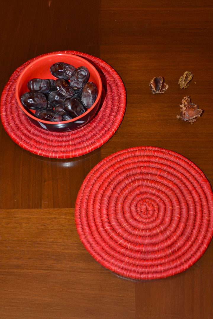 Sabai Grass & Palm Trivets Red (Set of 2)