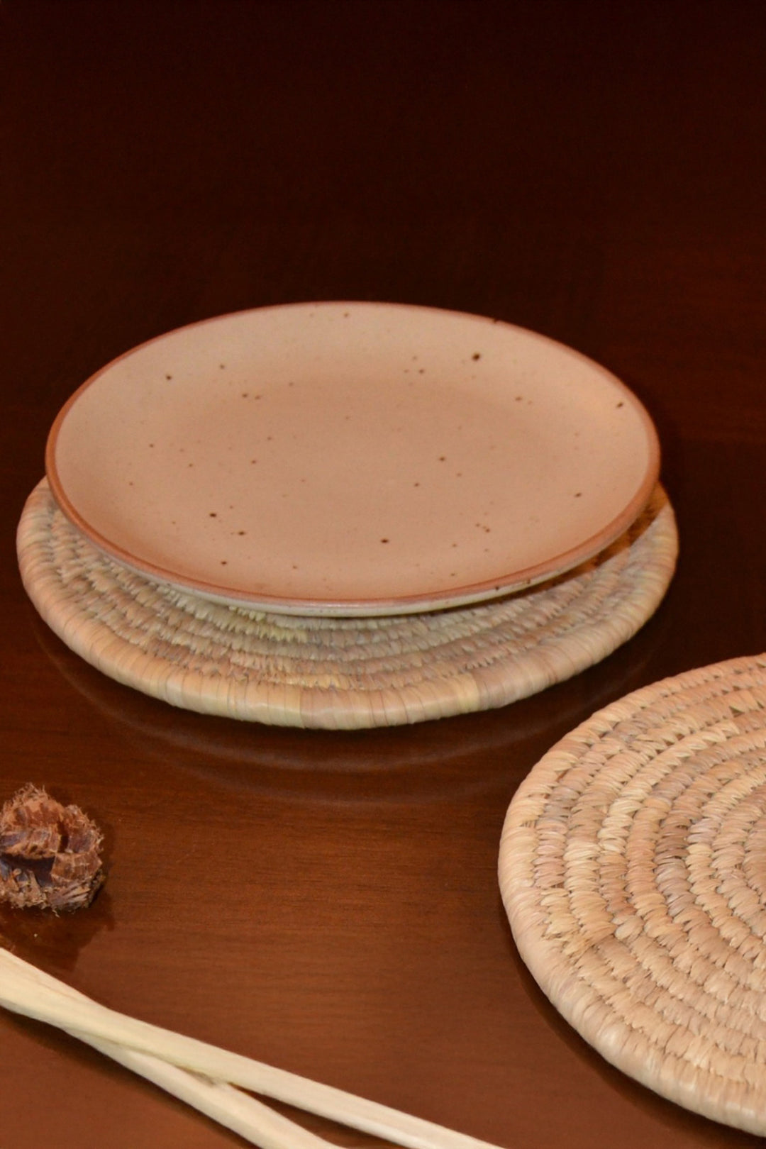 Sabai Grass & Palm Trivets Natural (Set of 2)