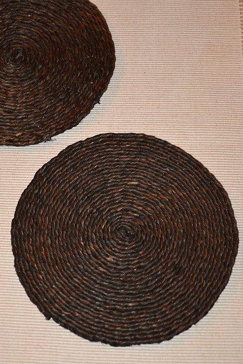 Sabai Grass Trivets Brown (Set of 2)