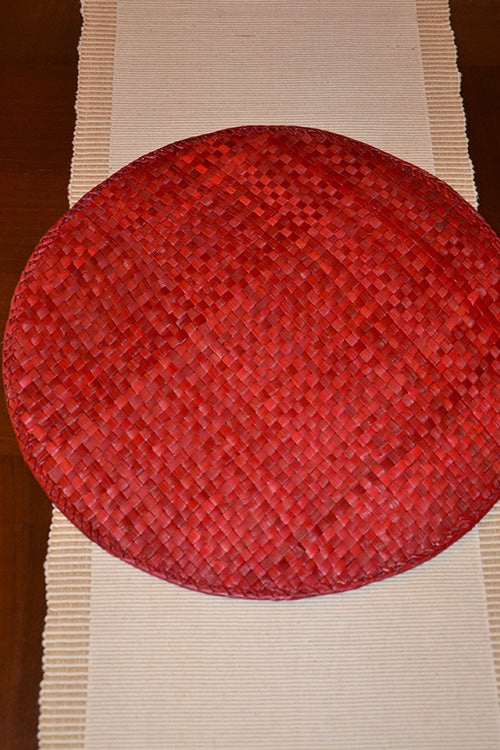 Screw Pine Round Mat Red