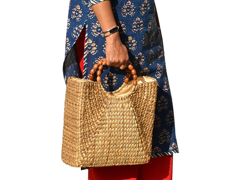 Dharini Raghavan Water Hyacinth Hand Bag Natural – Dharini